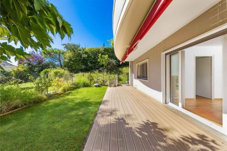 Appartement 3.5 pièces rénové avec terrasse & jardin, au calme.