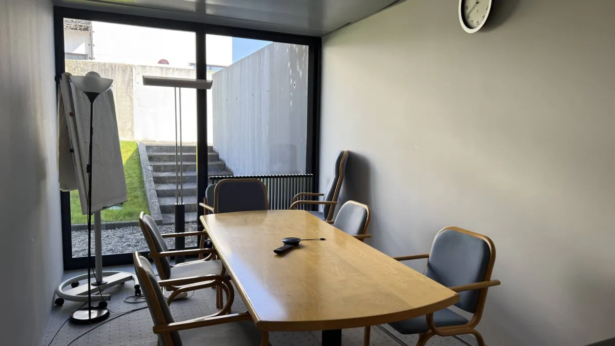 Bureau de 300m2 divisibles situés en Terre Sainte