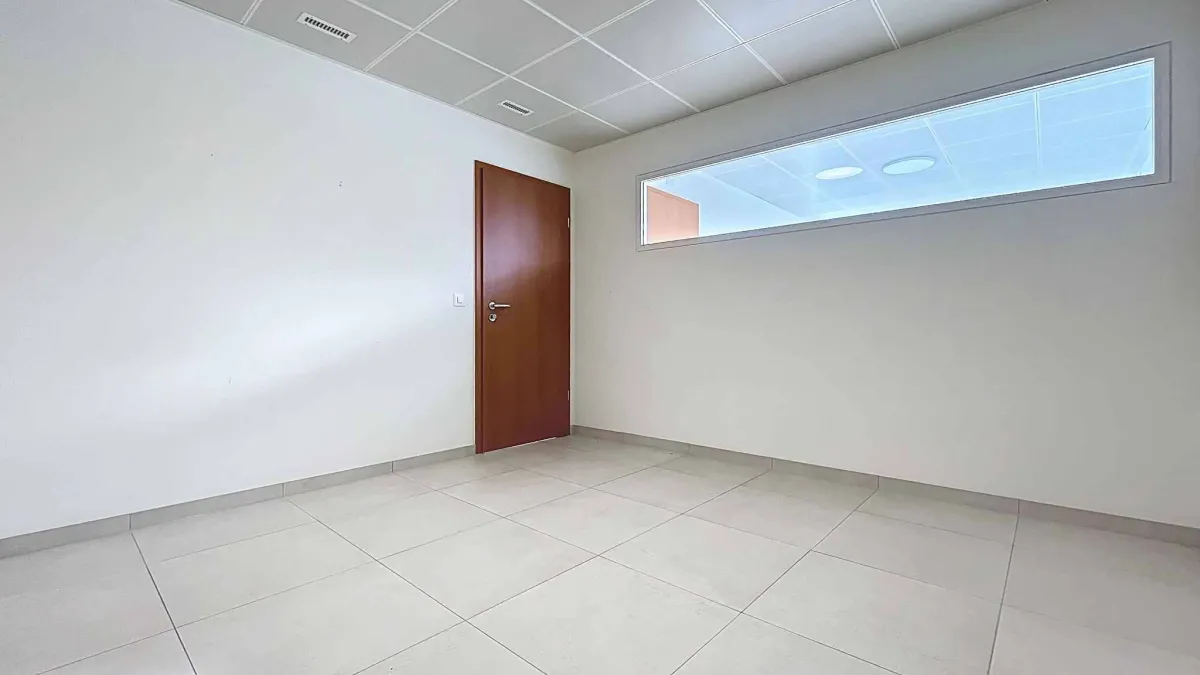 Surface commerciale de 65m2 - Simplon 21