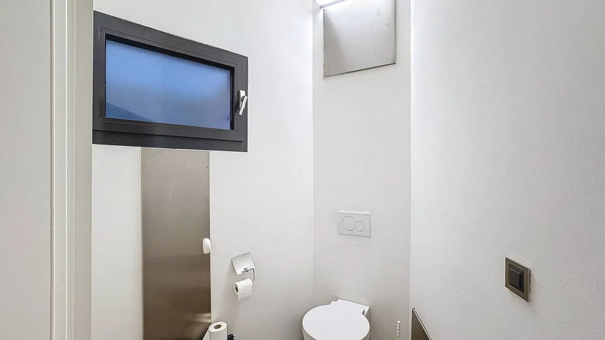 Loft contemporain de 300 m² avec jardin privé au centre de Montreux
