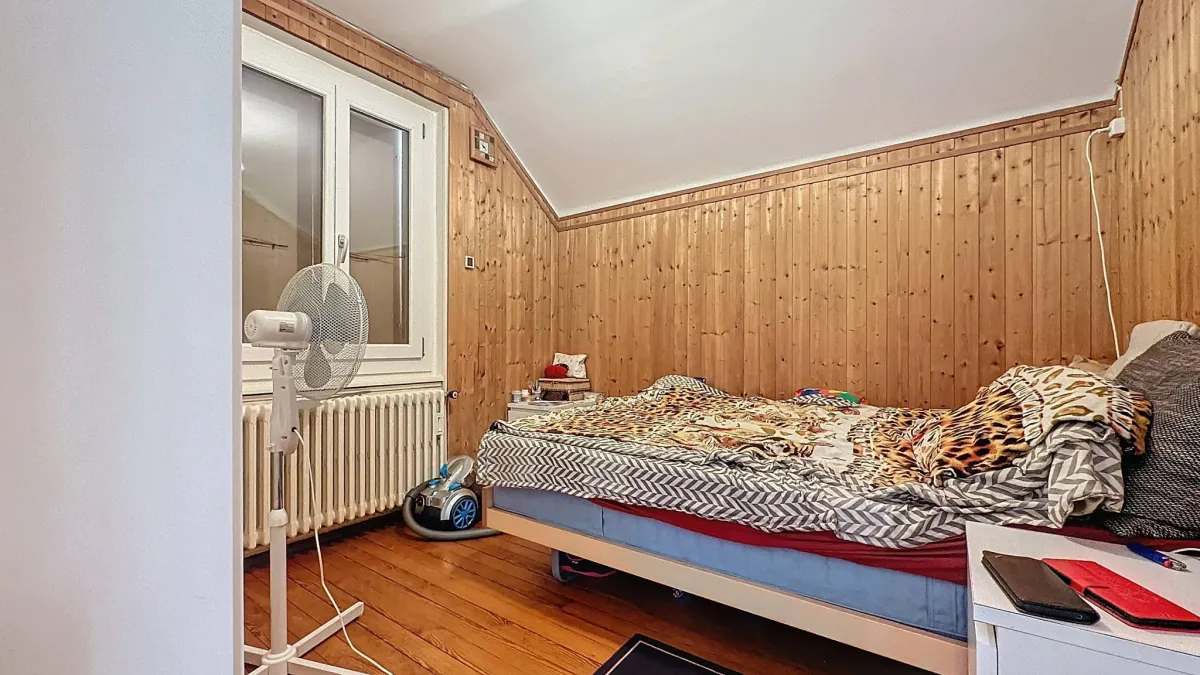 Immeuble idéal pour investisseur ou pour une grande famille