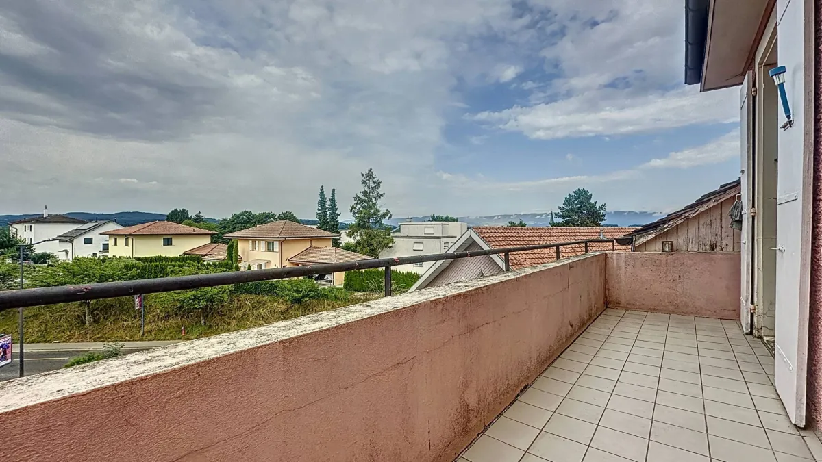 Immeuble idéal pour investisseur ou pour une grande famille