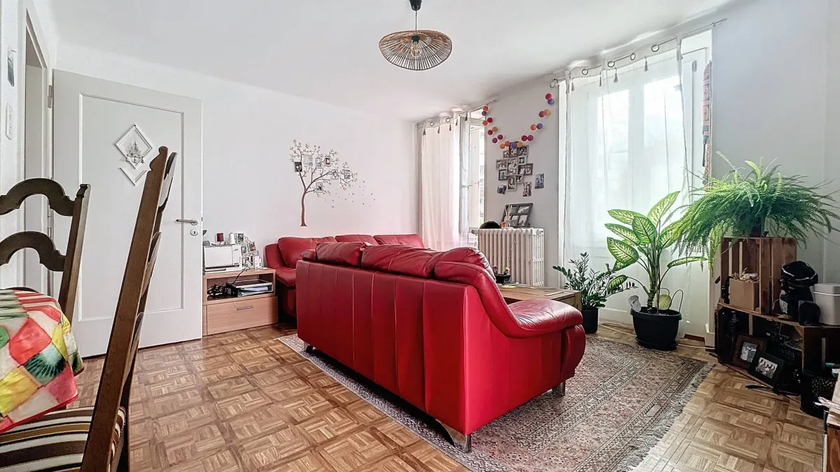 Immeuble idéal pour investisseur ou pour une grande famille
