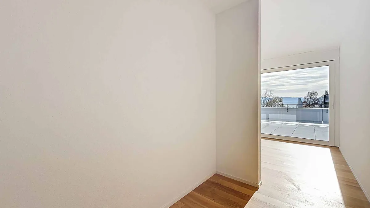 Luxueux 4.5 pièces d'angle de 168m2 avec terrasse de 117m2 au 2ème étage