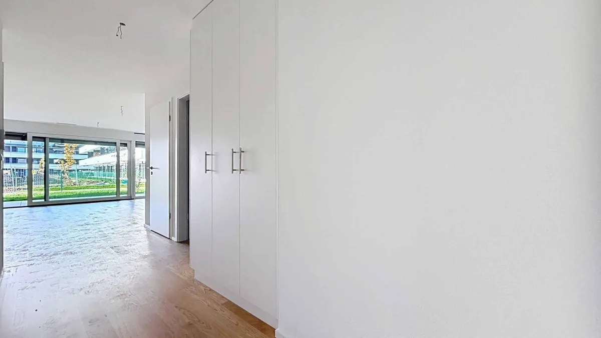 Appartement neuf de 3.5 pièces avec 2 terrasses et 2 jardins Ouest/Est