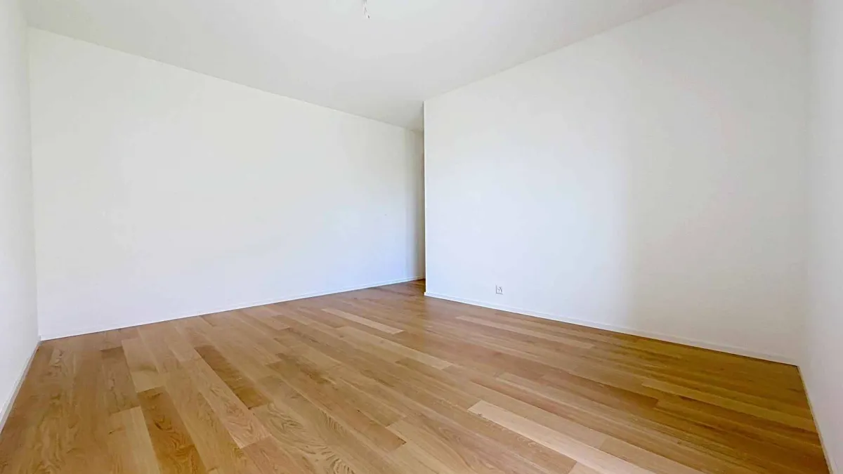 Appartement neuf de 3.5 pièces avec 2 terrasses et 2 jardins Ouest/Est
