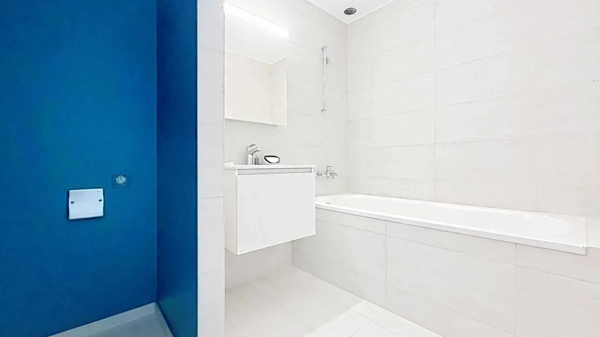 Appartement neuf de 3.5 pièces avec 2 terrasses et 2 jardins Ouest/Est