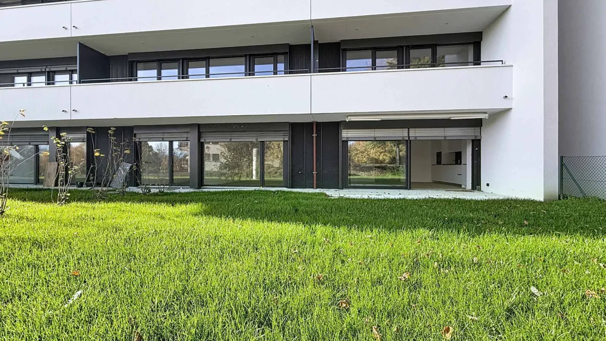 Appartement neuf de 2.5 pièces avec terrasse et jardin