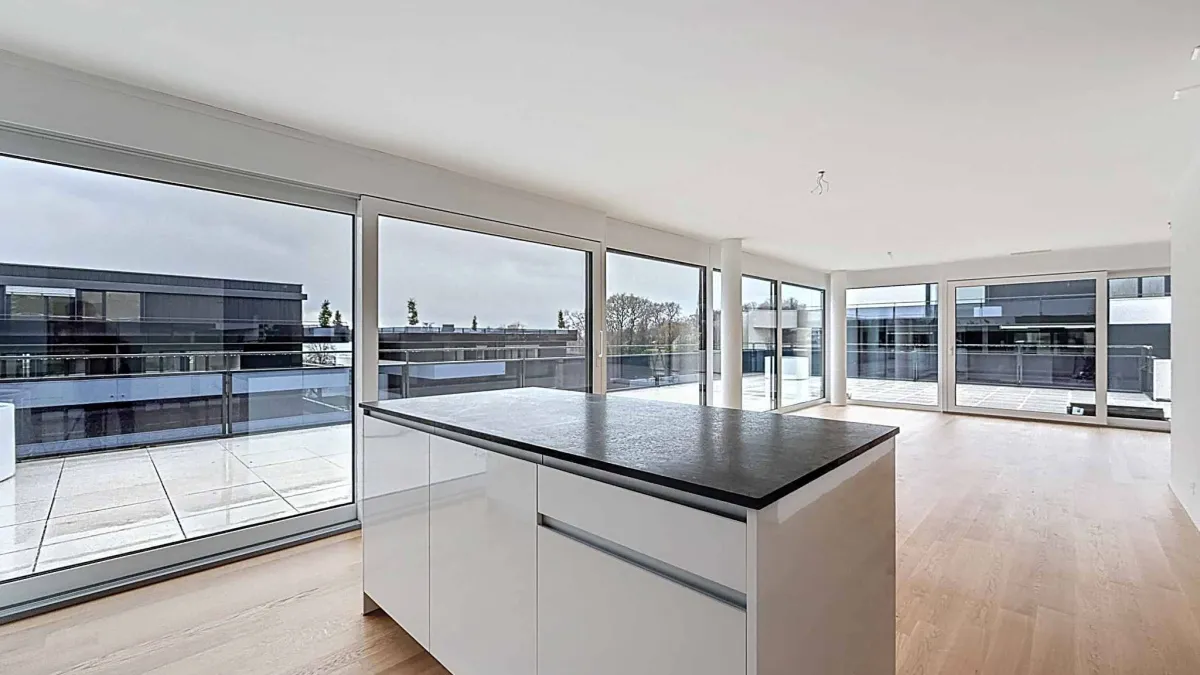 Attique neuf de 4.5 pièces avec rooftop terrasse