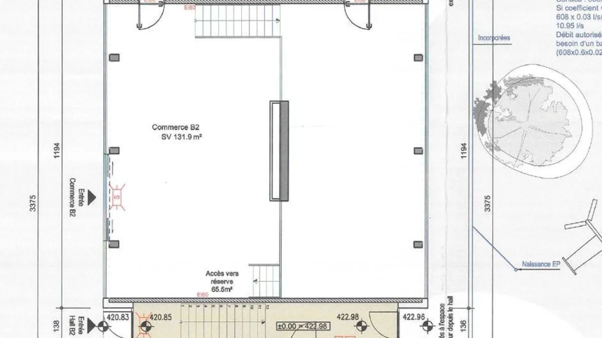 Spacieuse arcade contemporaine de 132 m², adaptée à de multiples activités