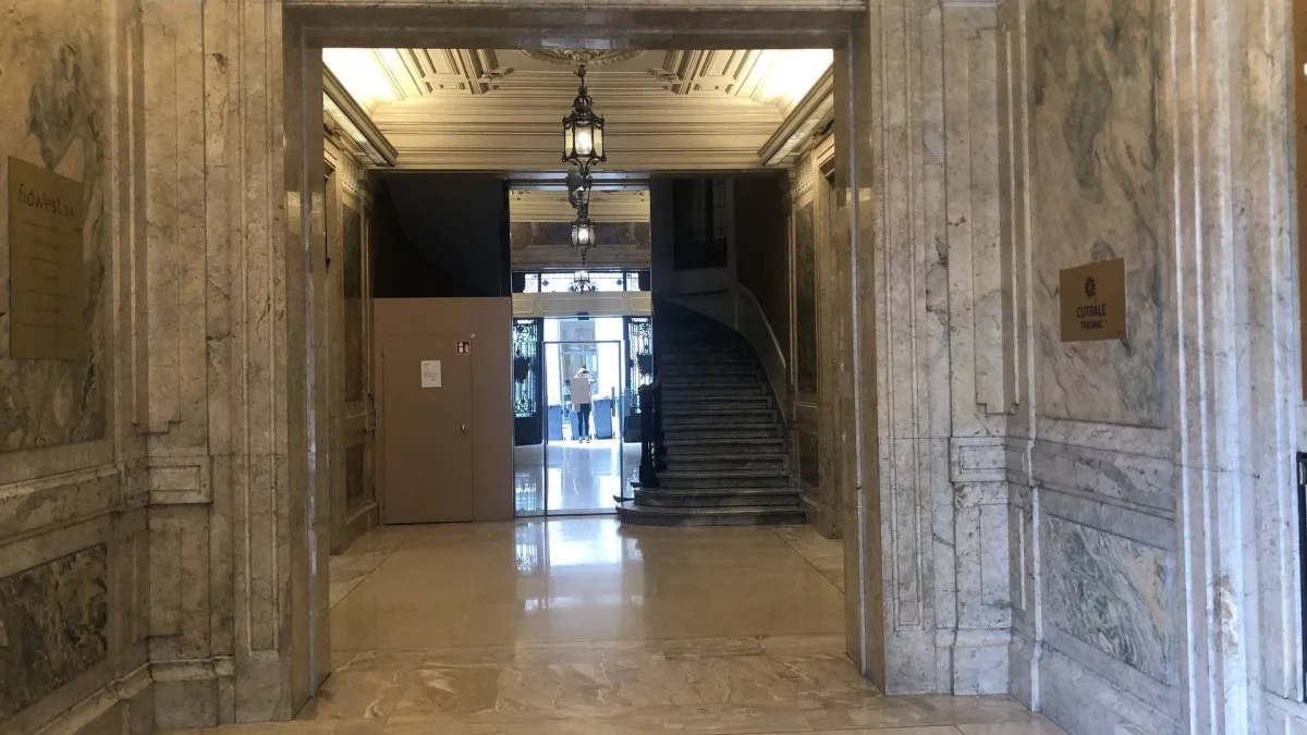 Surface de stockage sécurisée de 357 m2 au centre-ville