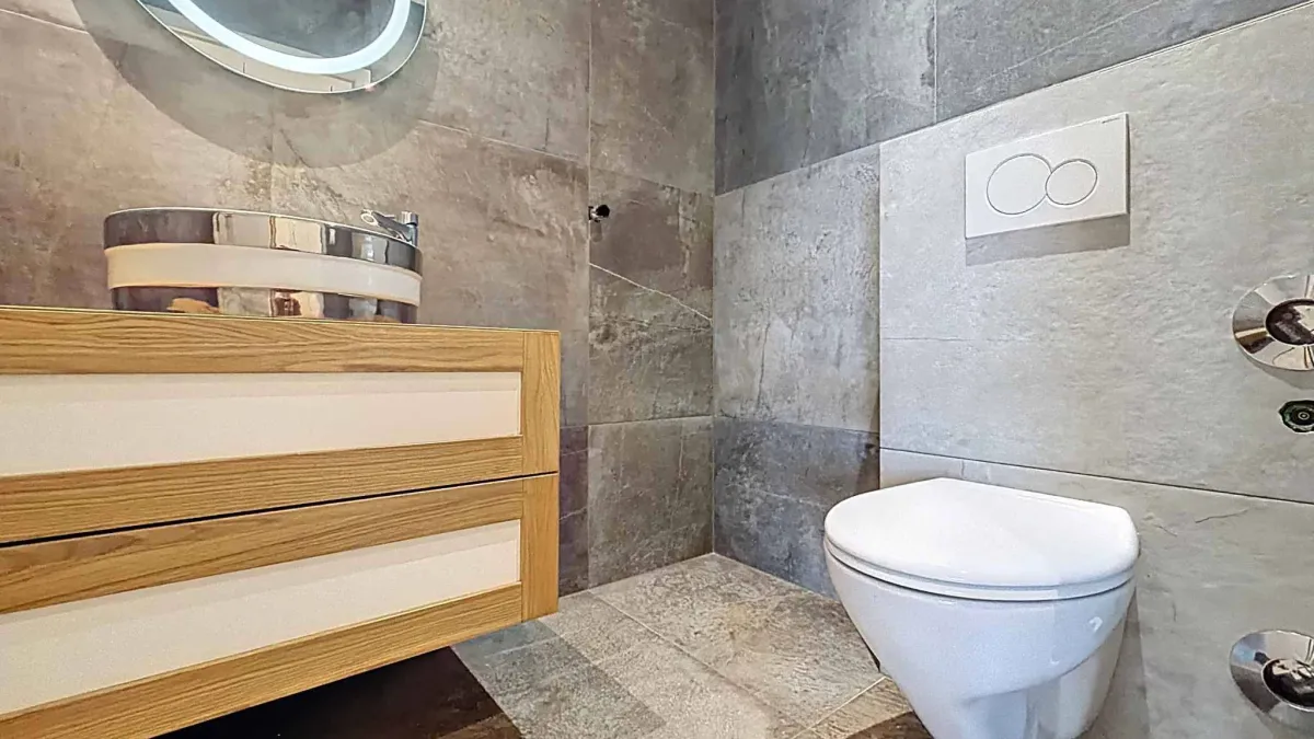 Duplex de 4.5 pièces avec sous-sol, jardin et vue sur le lac