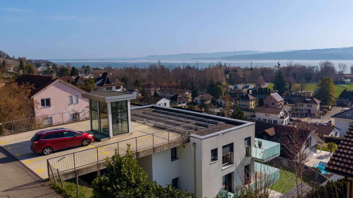 Duplex de 4.5 pièces avec sous-sol, jardin et vue sur le lac