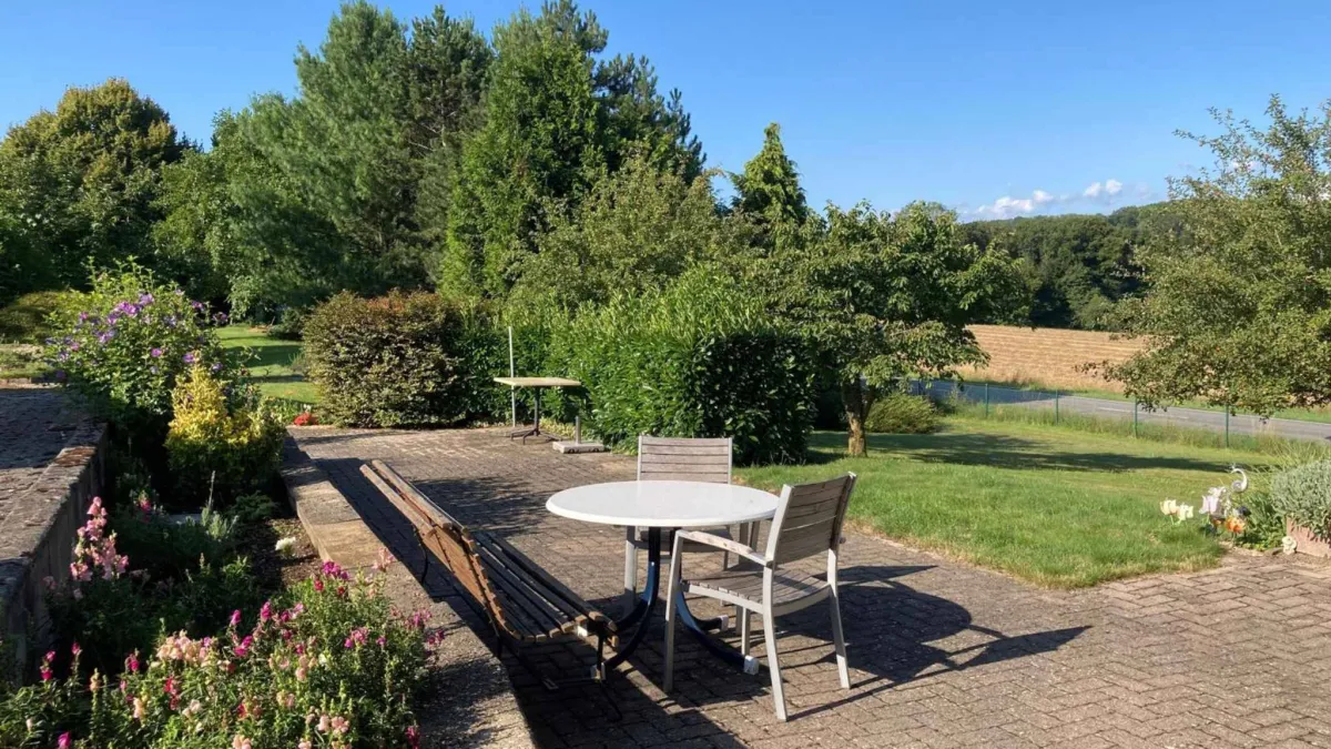 Maison individuelle de 4.5 pièces avec terrasses et jardin