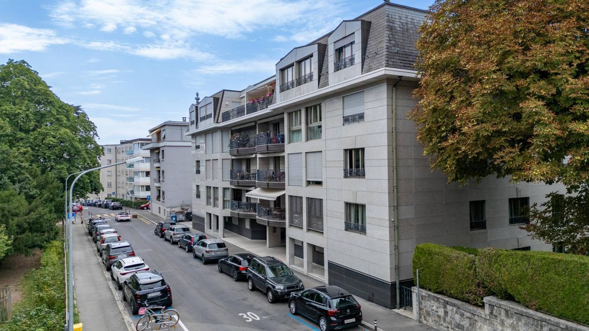 Place de parc intérieure à Lausanne
