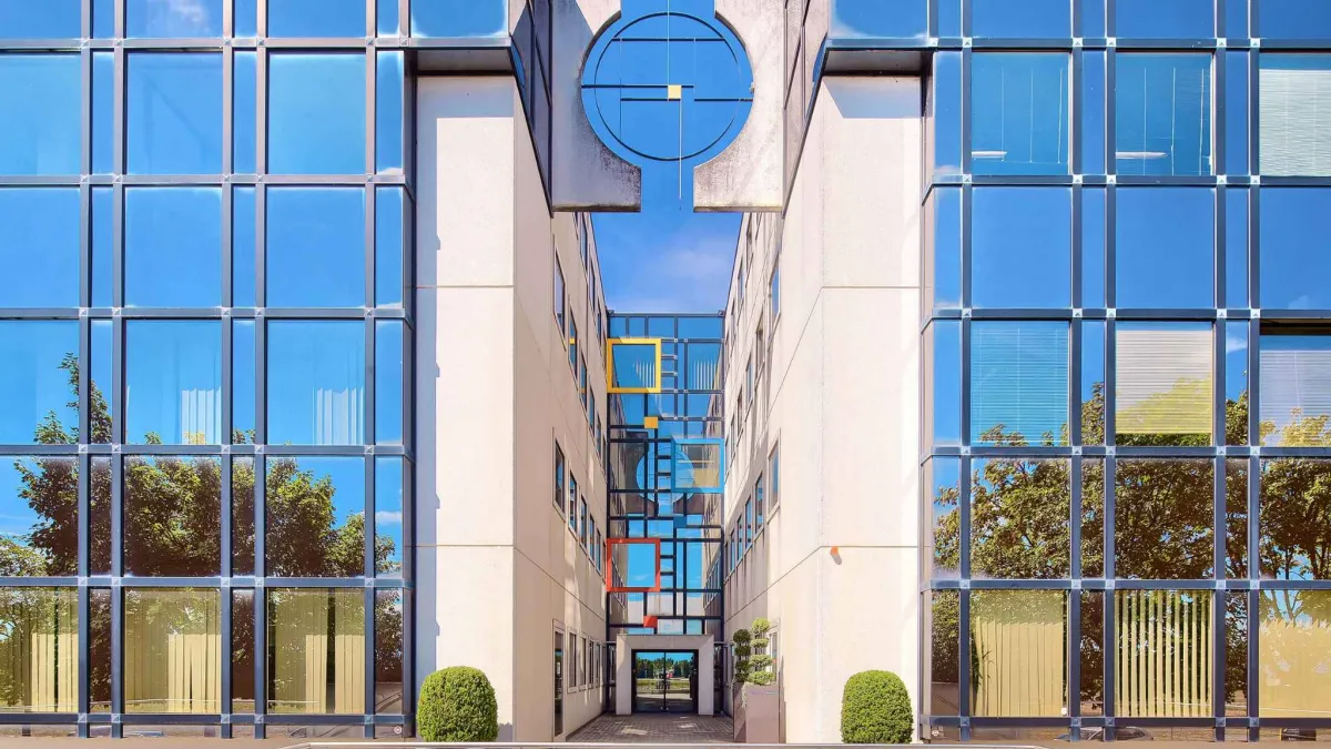 LE GRAND ATRIUM - Belles surfaces administratives de 270 m2 à 820 m2