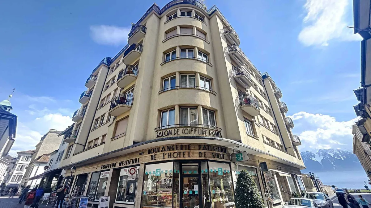 Grande surface modulables en plein cœur de la ville - Idéal activités spécialisées - Hôtel-de-Ville 2