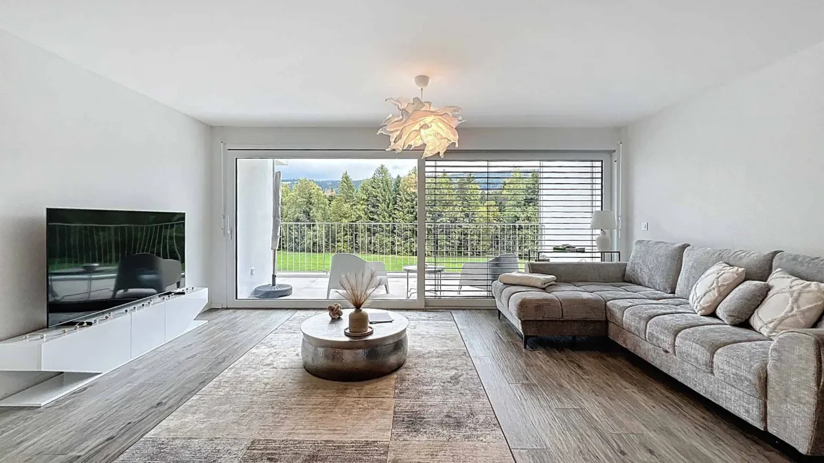 Opportunité de rendement - Sapiceux 2.5 pièces de 67m²  + balcon