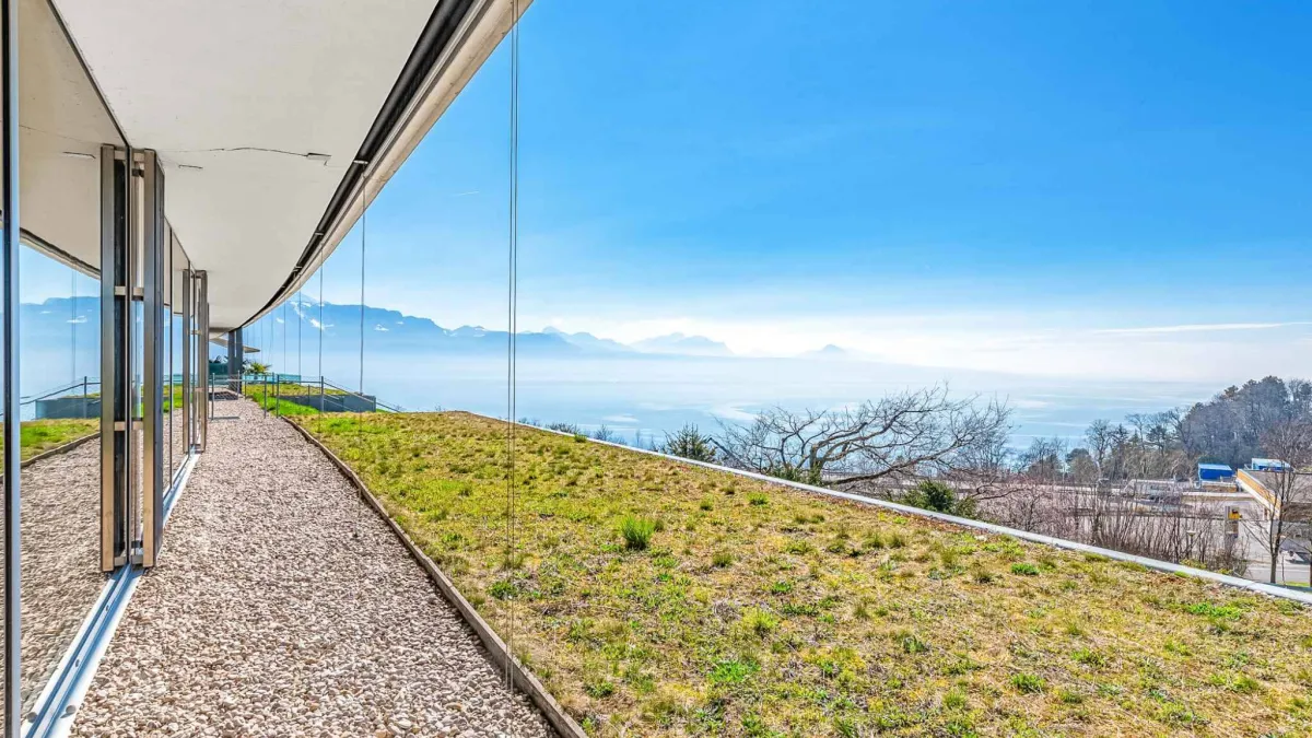 Superbe duplex 5.5 pièces avec patio & terrasse – Vue lac et Alpes