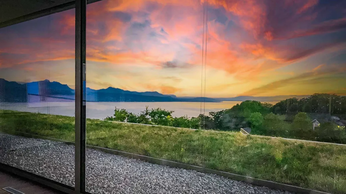 Townhouse moderne avec patio & terrasse – Vue panoramique sur le lac