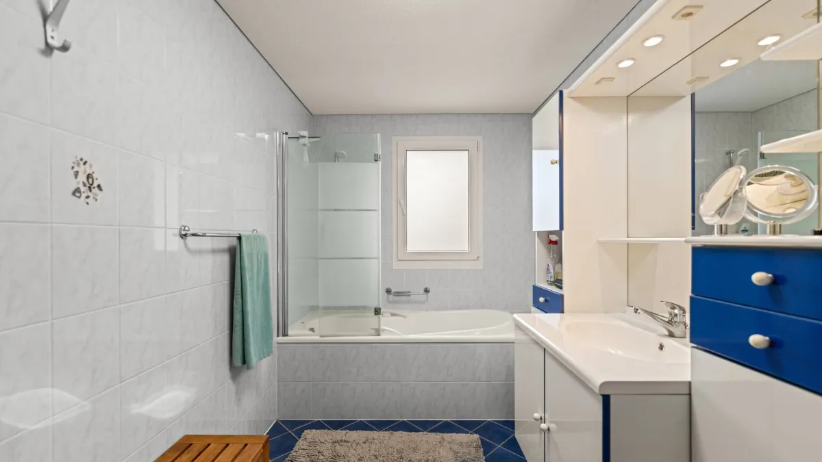 Spacieux appartement de 4,5 pièces avec vue dégagée
