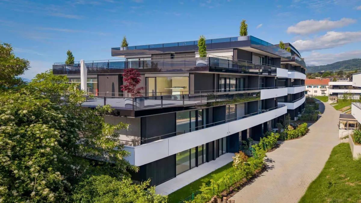Appartement neuf de 5.5 pièces avec balcon couvert et rooftop terrasse