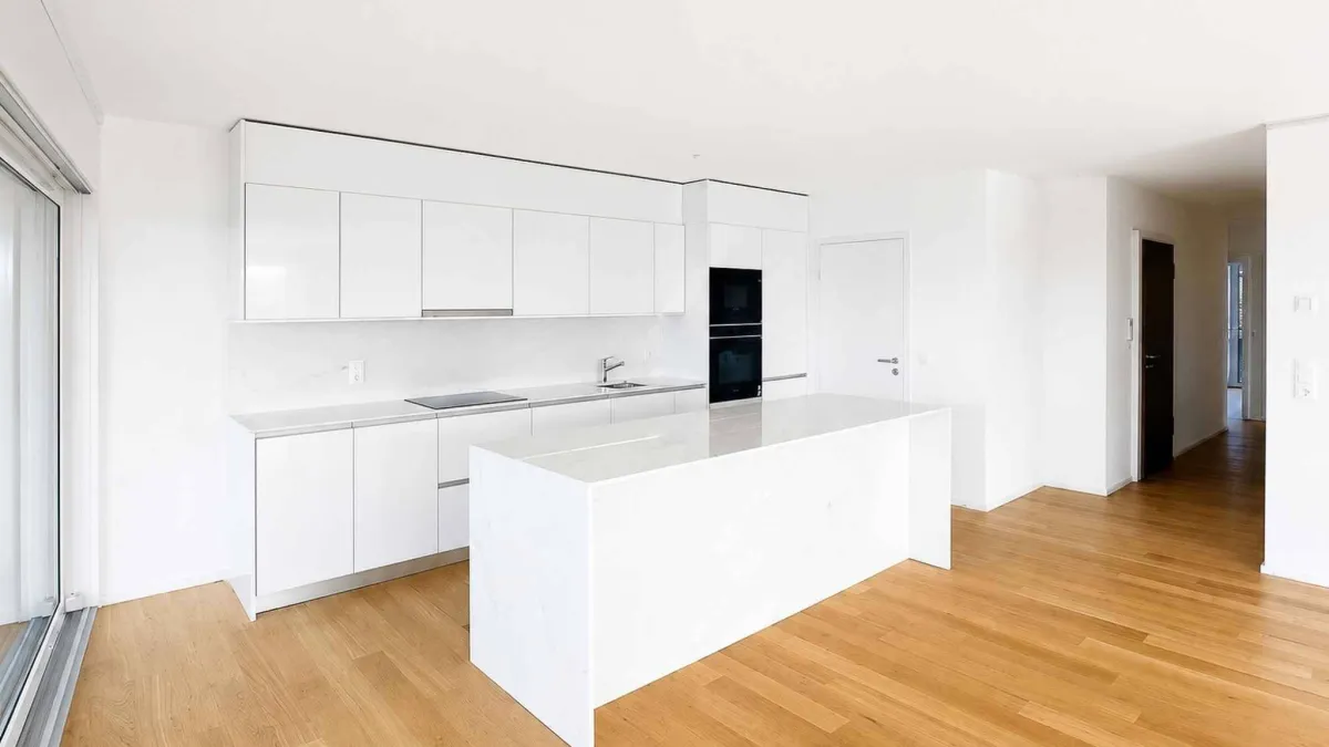UNIQUE ! Attique neuf de 5.5 pièces bénéficiant d'un rooftop terrasse 