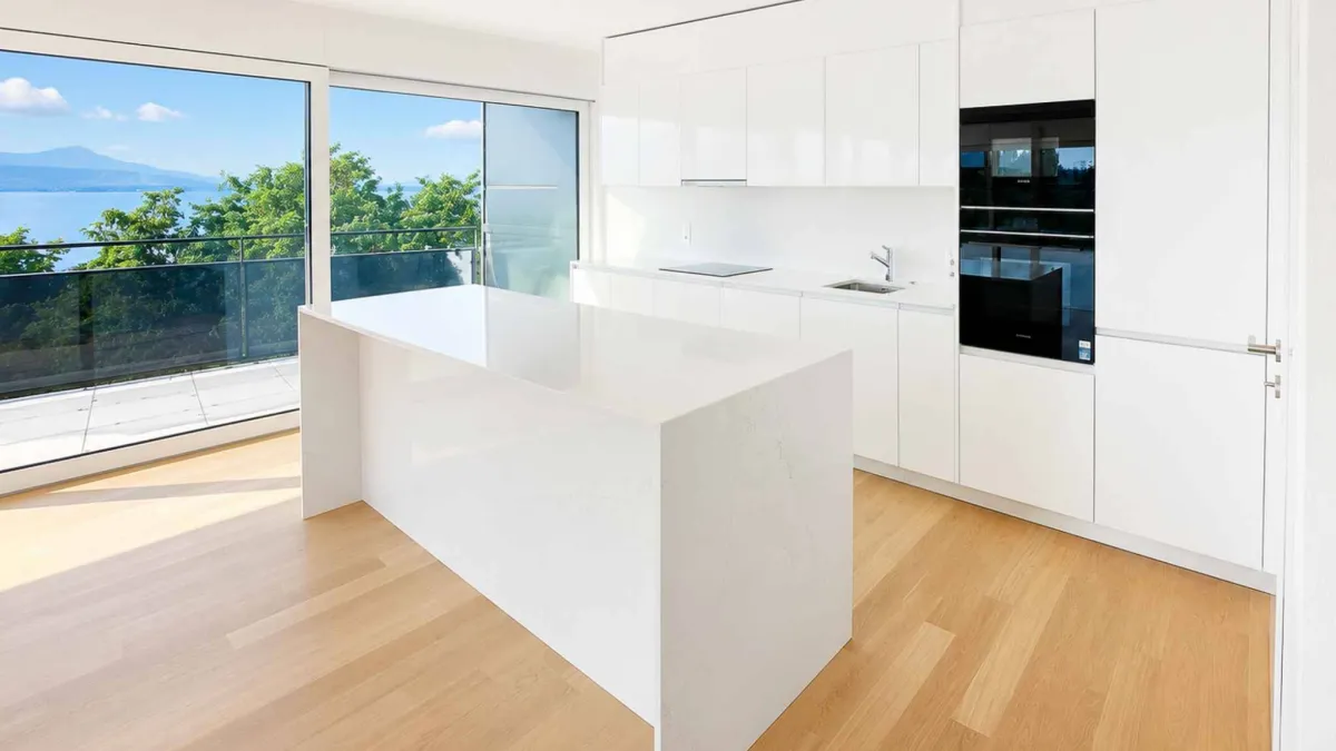 UNIQUE ! Attique neuf de 5.5 pièces bénéficiant d'un rooftop terrasse 