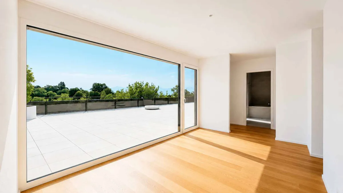 UNIQUE ! Attique neuf de 5.5 pièces bénéficiant d'un rooftop terrasse 