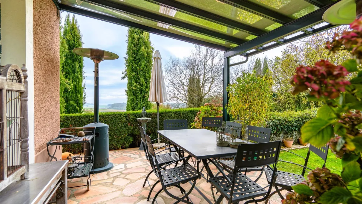 Elégante propriété de 7 pièces - Parcelle de 1'720 m² magnifiquement arboré 