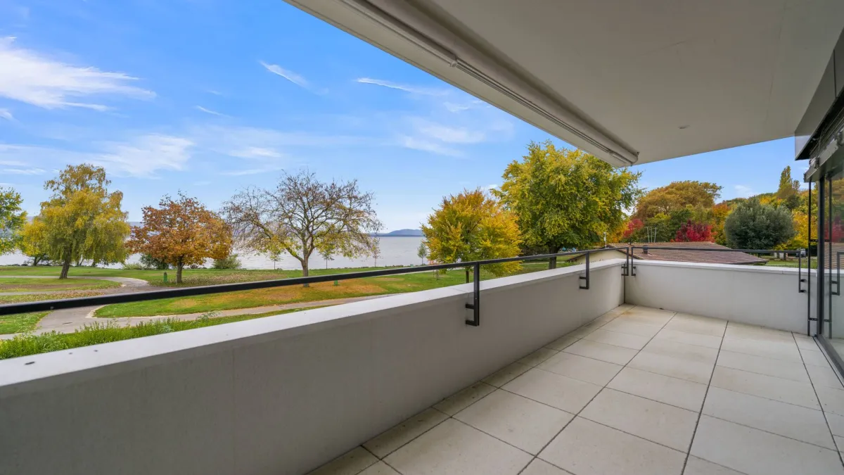 Appartement traversant de 3.5 pièces vue sur le Léman