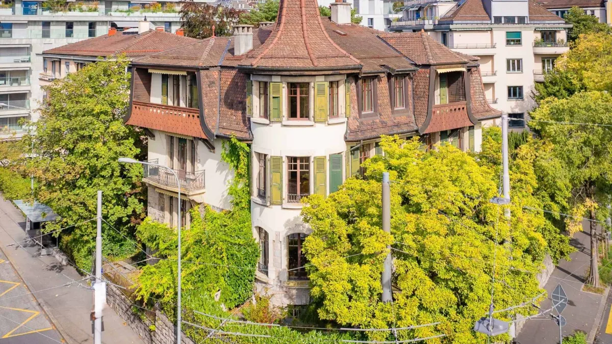 Somptueux et spacieux appartement de 155m2 dans un prestigieux immeuble classé
- Dernier lot disponible -