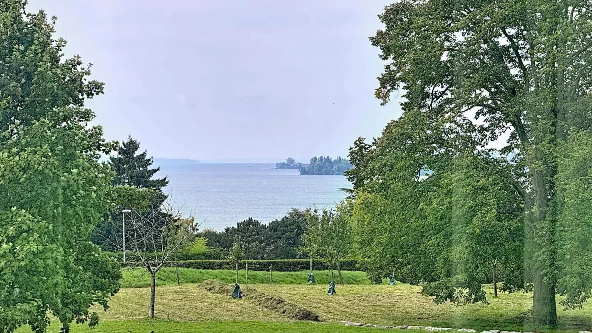Attique de 5.5 pièces avec vue sur le lac Léman