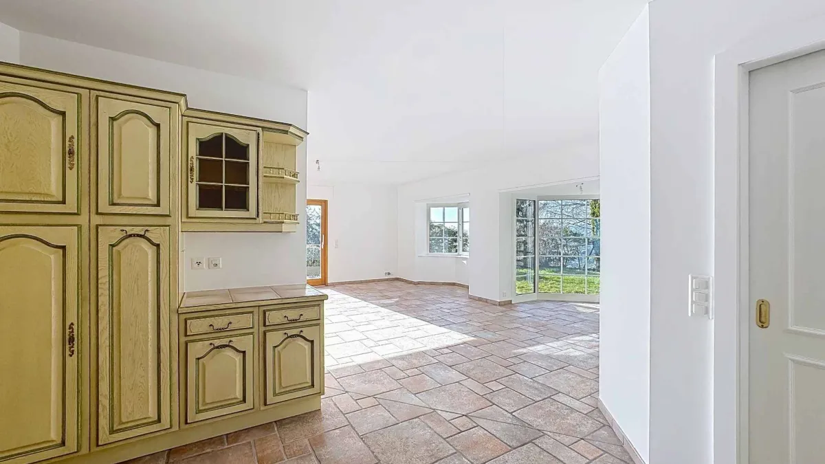 4.5 pièces de 147 m2 avec grande terrasse et jardin privatif