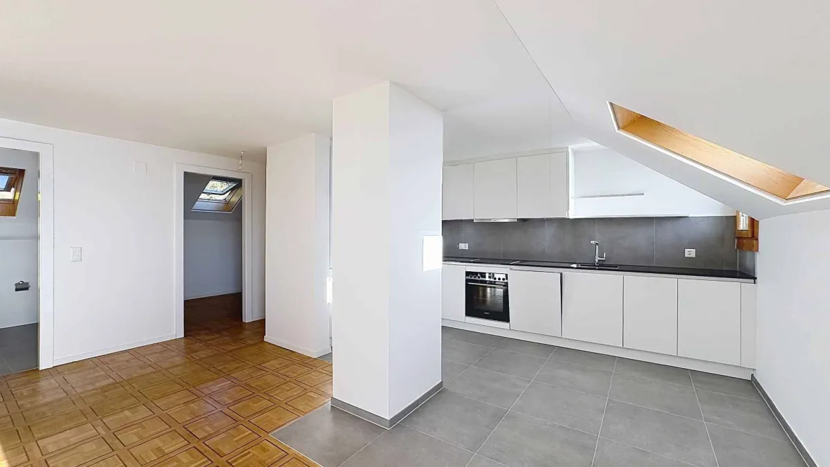 Superbe 2.5 pièces de 72 m2 avec balcons et Très belle vue sur le lac 