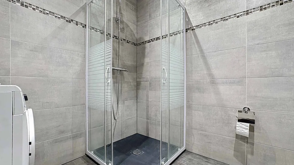 Spacieux loft de 102m2 au cœur du village