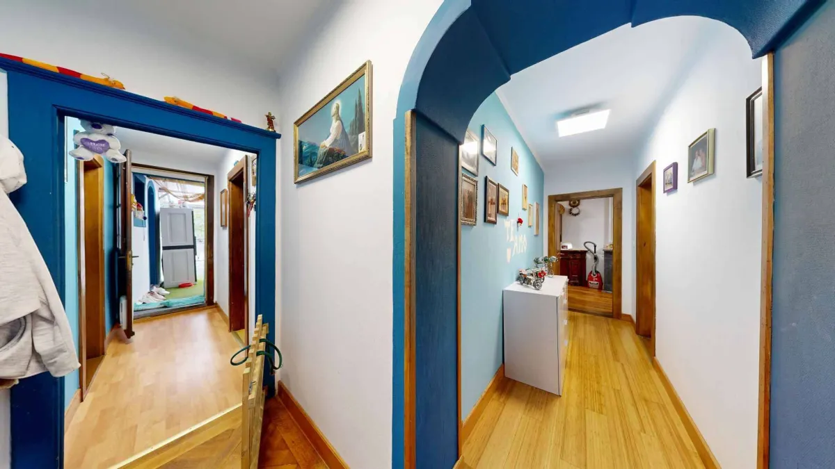 Spacieux appartement 5 pièces avec terrasse panoramique 