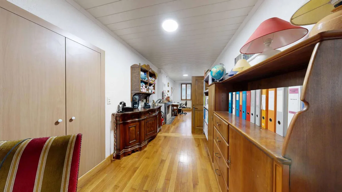 Spacieux appartement 5 pièces avec terrasse panoramique 