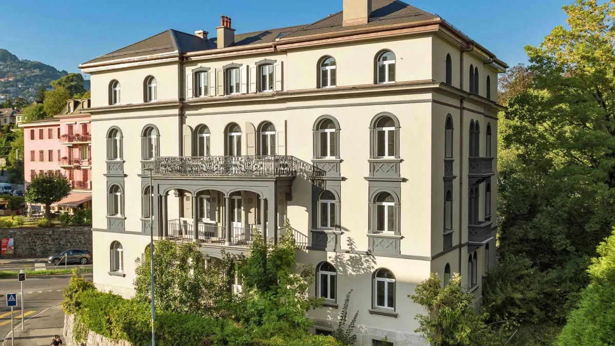 Dernier étage - Spacieux 3.5 pces 99 m2 + combles dans un immeuble ancien rénové