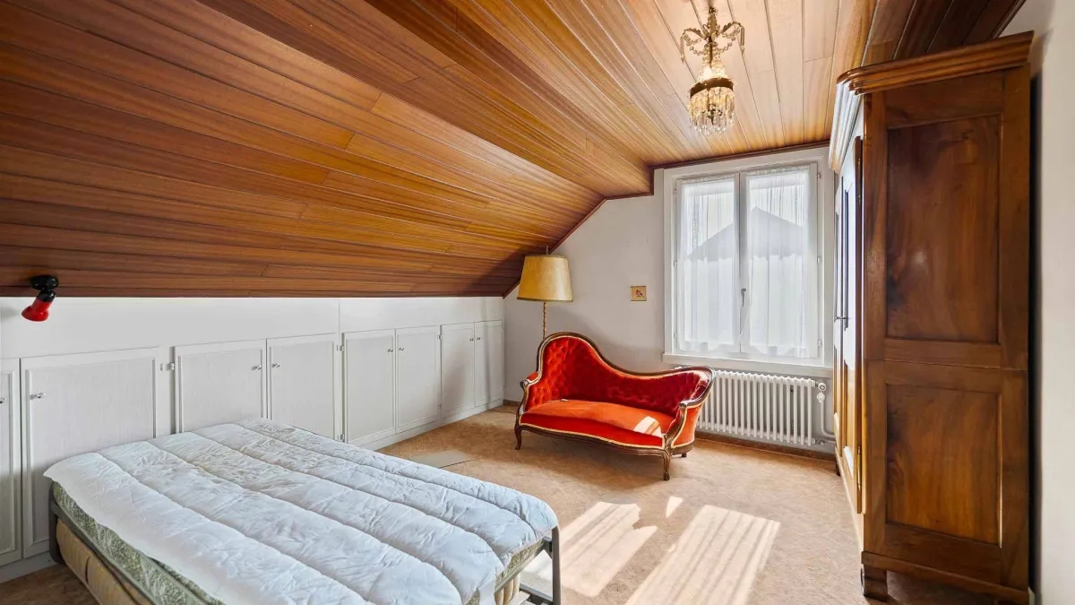 Appartement de 3.5 pièces &
espace indépendant sous combles