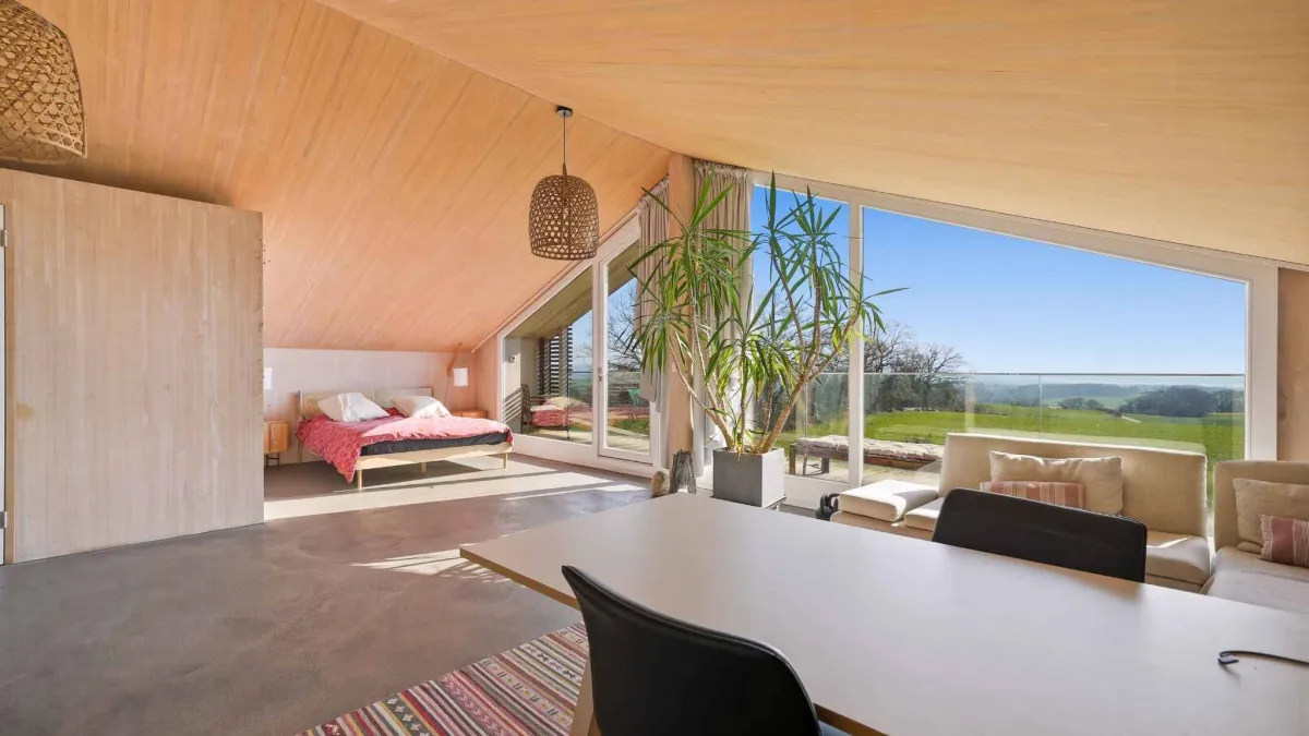 Belle maison avec vue lac et Mont-Blanc         4 chambres - Grand jardin