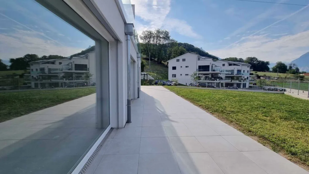 Surface commerciale neuve de 175 m2 - Prix exceptionnel 