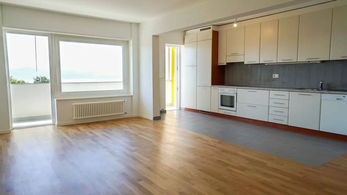 Sublime appartement de 3.0 pièces de 98m2 avec vue sur le lac