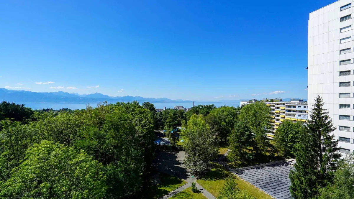 Sublime appartement de 3.0 pièces de 98m2 avec vue sur le lac