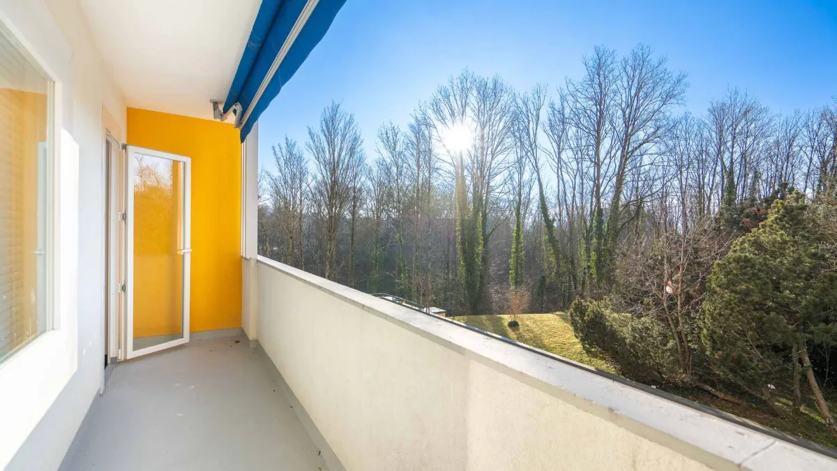 Sublime appartement de 3.0 pièces de 98m2 avec vue sur le lac