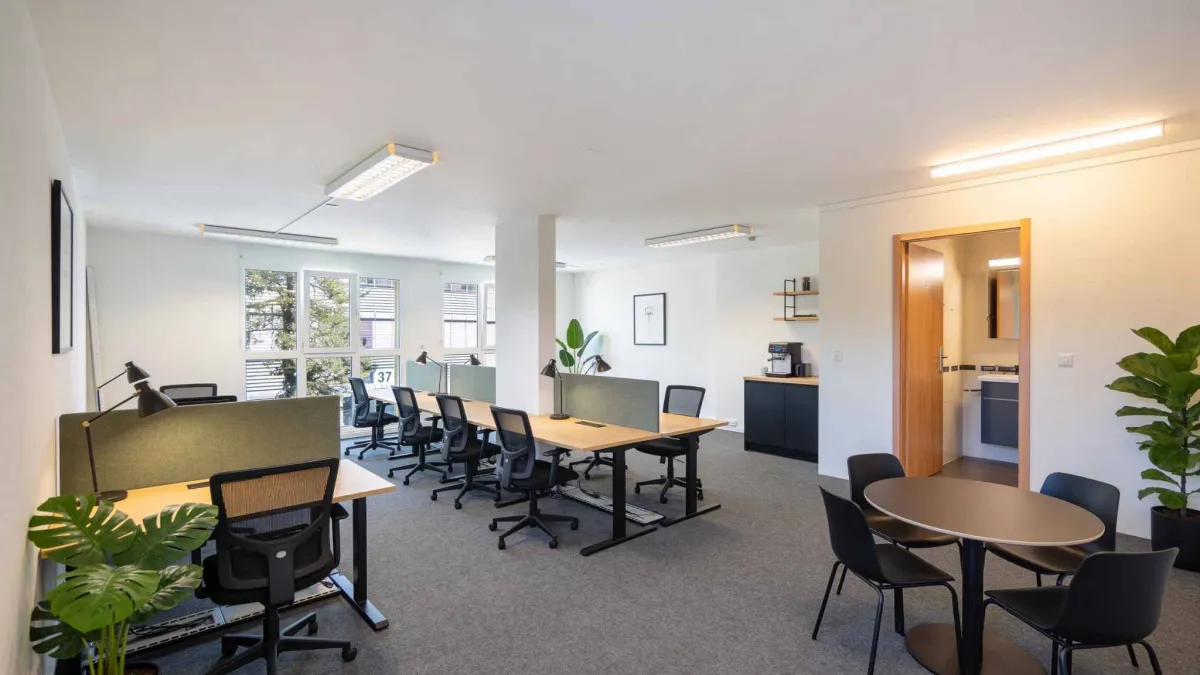 Spacieuse surface commerciale au Mont-sur-Lausanne de 115 m2