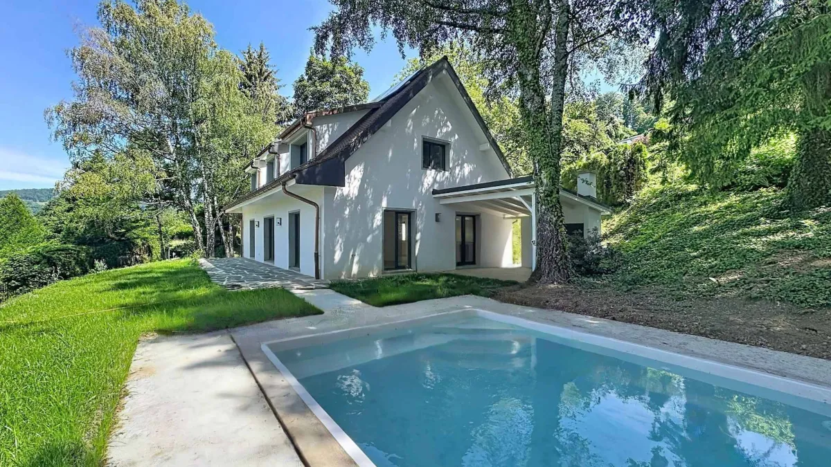 Très belle Villa individuelle totalement rénovée de 6.5 p - Quartier résidentiel 