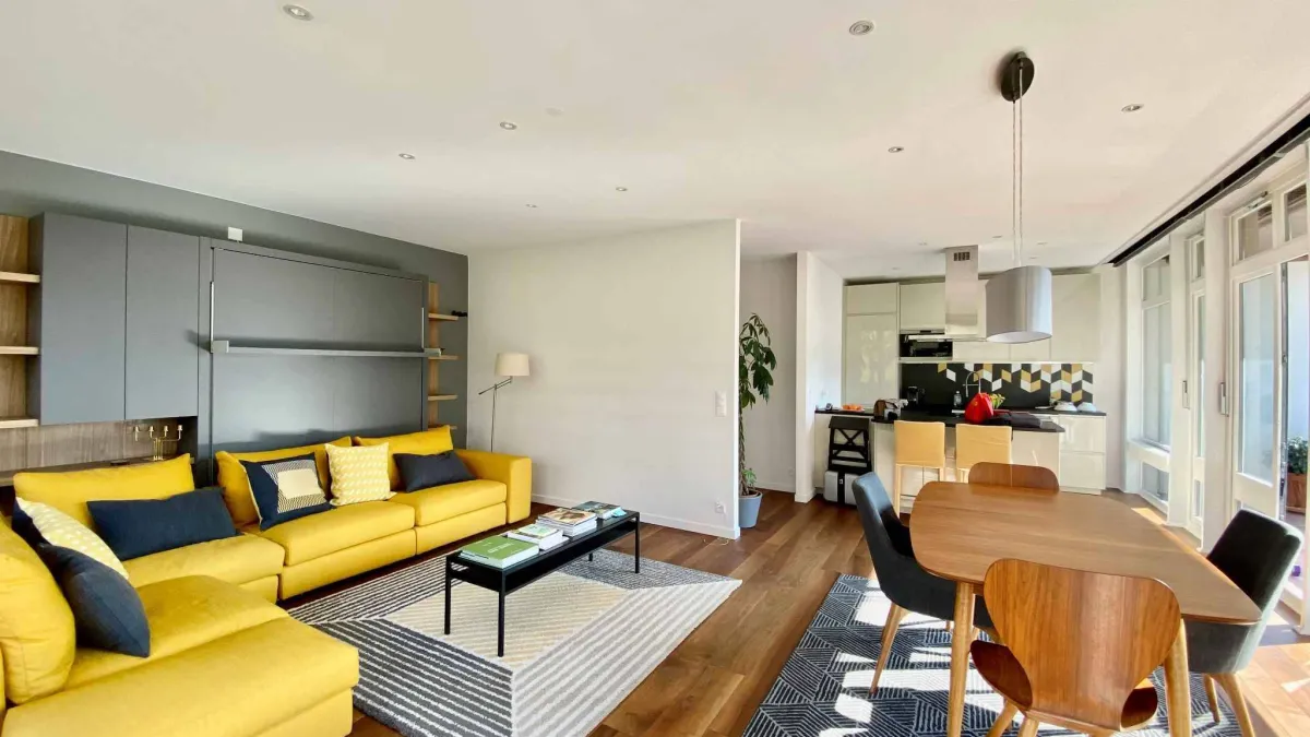GRAND APPARTEMENT DE 1.5 PIECES DE STANDING 