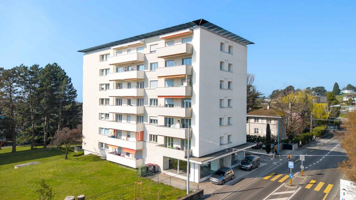 Superbe appartement rénové de 3,5 pièces avec vue sur le lac