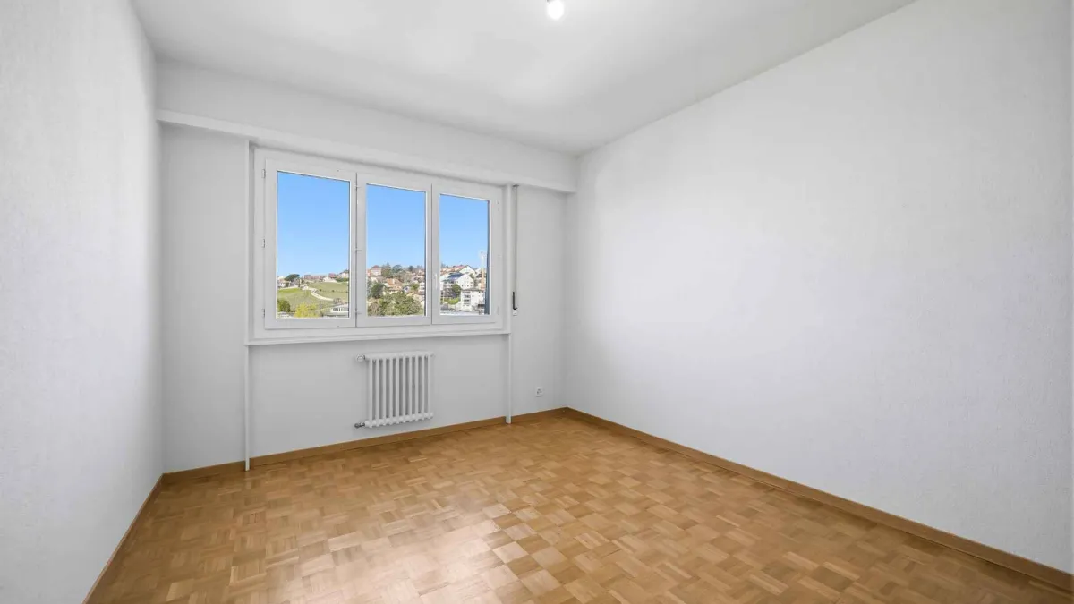 Superbe appartement rénové de 3,5 pièces avec vue sur le lac